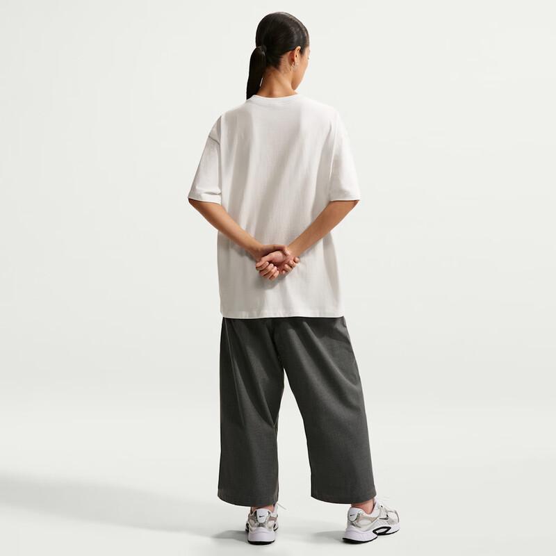 Nike Women's NSW Graphic Oversized T-Shirt