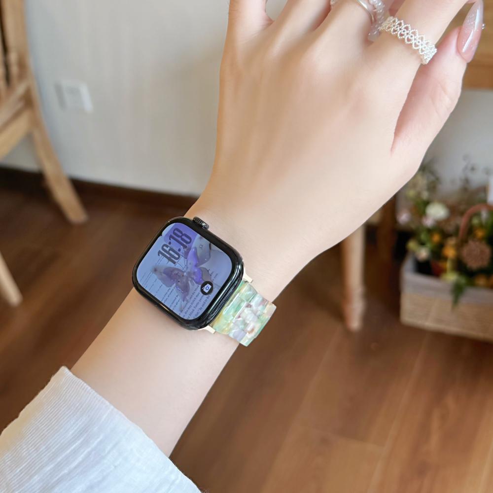 Marble Shell Pattern Resin Watch Band Butterfly Buckle Strap Compatible with Apple Watch Series 1–11 / SE / Ultra Fits 38–49mm