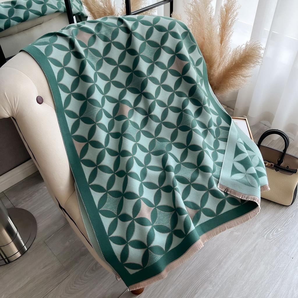 Scarf Women'S Diamond-Shaped Lattice Autumn And Winter Korean Thickened Air-Conditioned Room Warm Shawl Women'S Scarf
