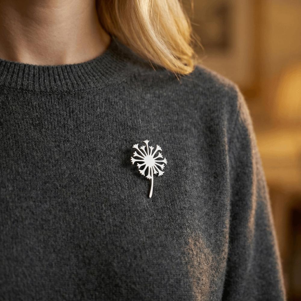 Hollow Flower Brooch Sweet Animal Metal Pin Fashion Jewelry Butterfly Brooch Female