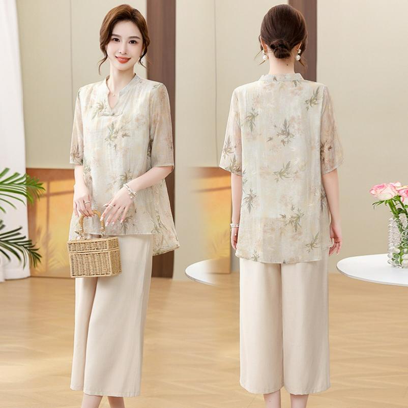 Middle-aged Mother Summer Suit Western Style Summer Short-sleeved Loose Top Two-piece Suit
