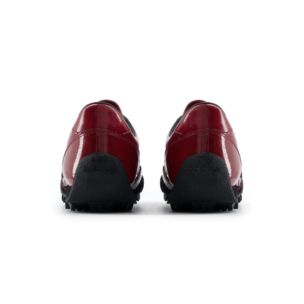 New Balance Gator Run Shadow Red Unisex Sneakers Black UGTR17G