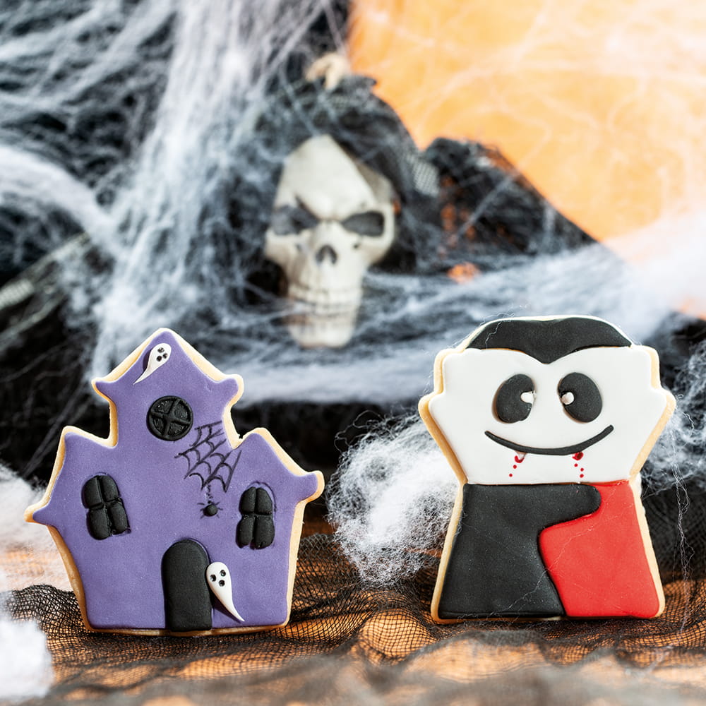 Vampire & Castle Cutters 2 Pcs Halloween