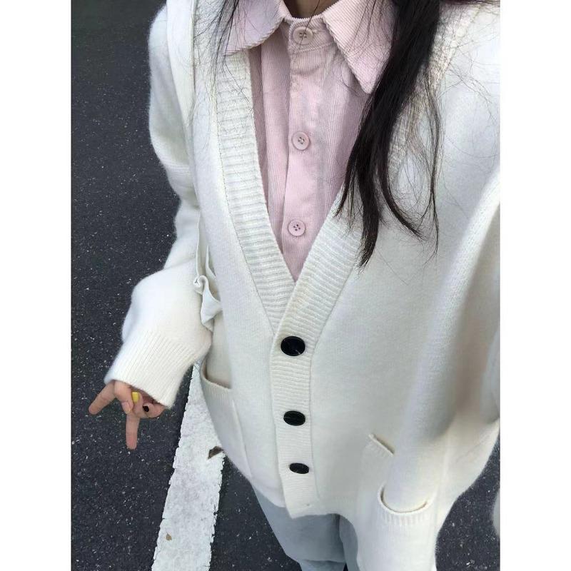 Soft Waxy V-neck Long-sleeved Lazy Sweater Jacket for Women's Autumn and Winter Loose Feeling Casual Outer Wear Knitted Cardigan for Women