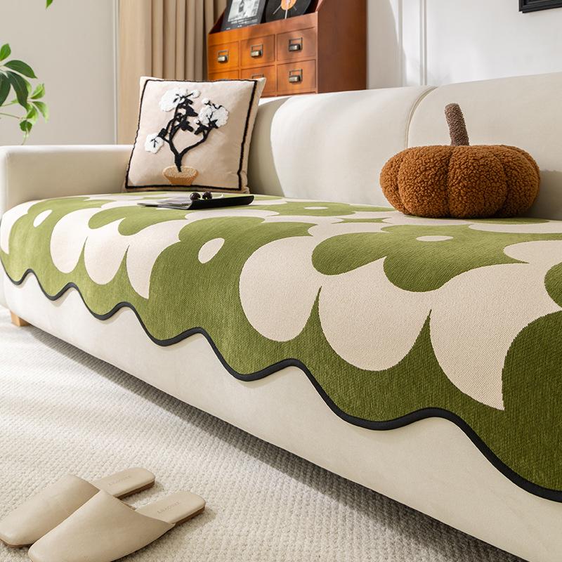 

Irregular Twin Flower Chenille Sofa Cushion All-Season Anti Slip Sofa Cover for Living Room Anti Cat Scratch Dustroof Covers 70*90cm зелений