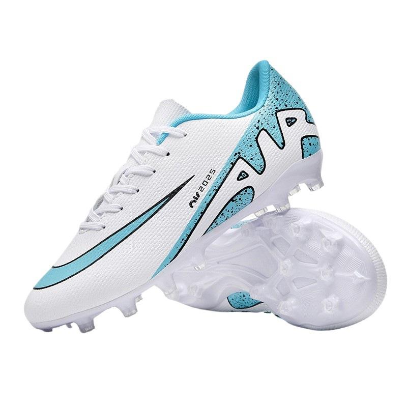 Indoor Outdoor Sports Shoes Professional Game Training Shoes Low Breathable Football Shoes