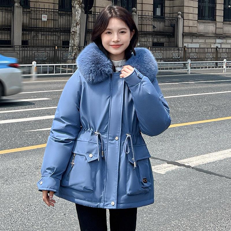 

Школьный пуховик короткого фасона. Зимний пуховик из хлопка с кашемиром свободного кроя и толстым меховым воротником. XXXL