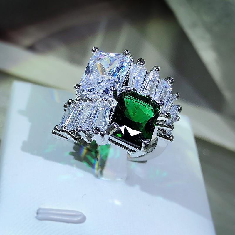 925 Silver Haute Couture Inlaid Emerald Zircon Square Princess Ring Micro Set Diamond Engagement Open Ring Party Gift