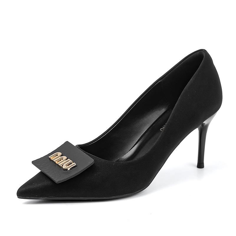 The first layer of sheepskin high heels is not tired of feet, spring and summer shallow mouth single shoes 7cm square buckle soft leather