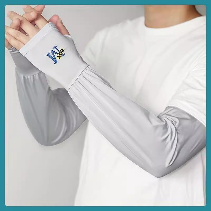 

Ice Sleeve Men Summer Loose Sun Protection Viscose Fiber Oversleeve Driving Arm Guard Thin Sleeves Outdoor Cycling Breathable Gloves [1 Double Pack] light gray One size