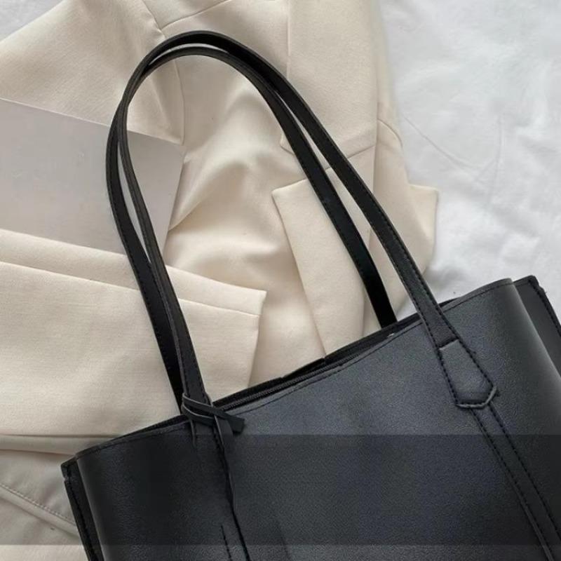 1 Pcs PU Leather Underarm Bag Simple Women Large Capacity Bag Shopping Travel Elegant Unisex Tote Bags Trend Retro Solid Color
