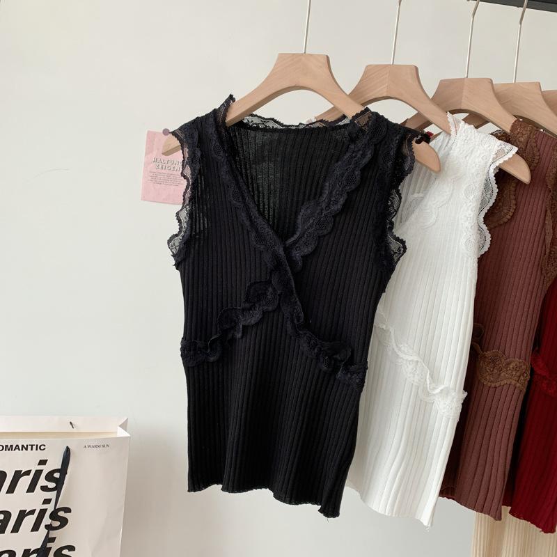 Summer New Sexy Lace Halter Vest Women Inside The Top V-neck Ice Silk Slimming Bottom Knitwear