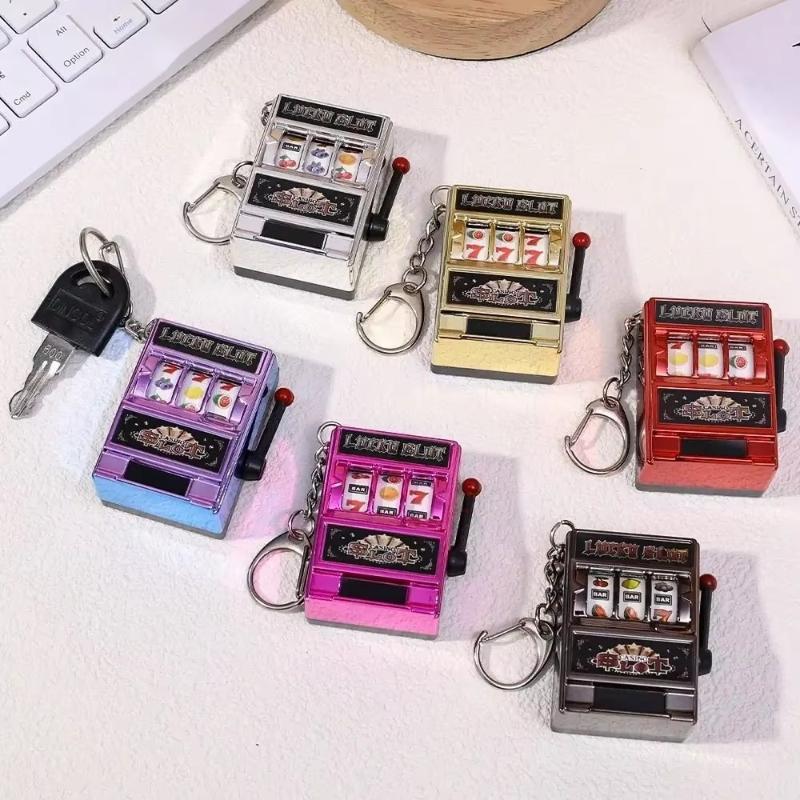 1Pcs Fruit Machine Slot Machine Keyring Simple Fashion Trend Keychain Toy Creative Car Pendant Key Ring Gift Accessories