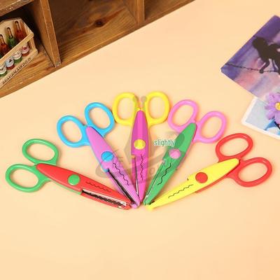 Artykuły piśmiennicze – Nożyczki