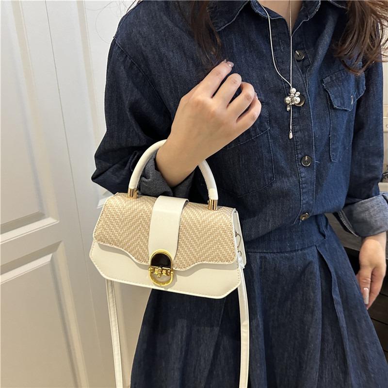 Women's fashion handbag 2 summer new niche design versatile shoulder messenger bag small square bag