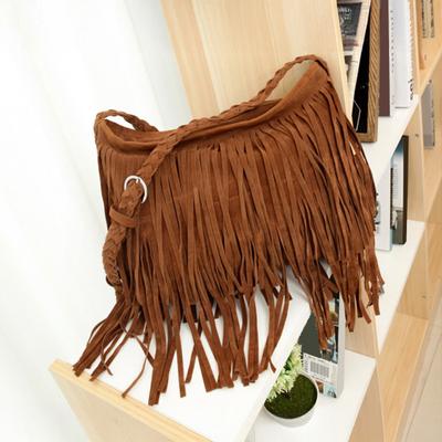 Women Tassel Shoulder Bag Large Capacity Retro Crossbody Bag Bohemian Fringe Messenger