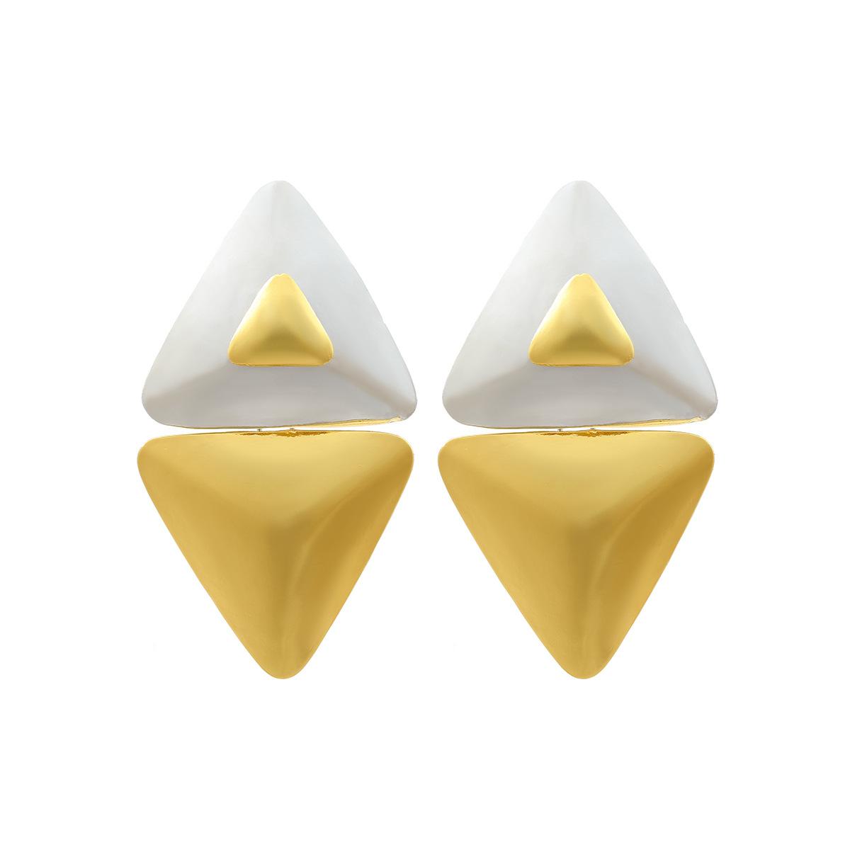 

Pinkdudu Geometric Triangle Zinc Alloy Stud Earrings Exaggerated Minimalist Gold Plated Earring PD2198 серебряный