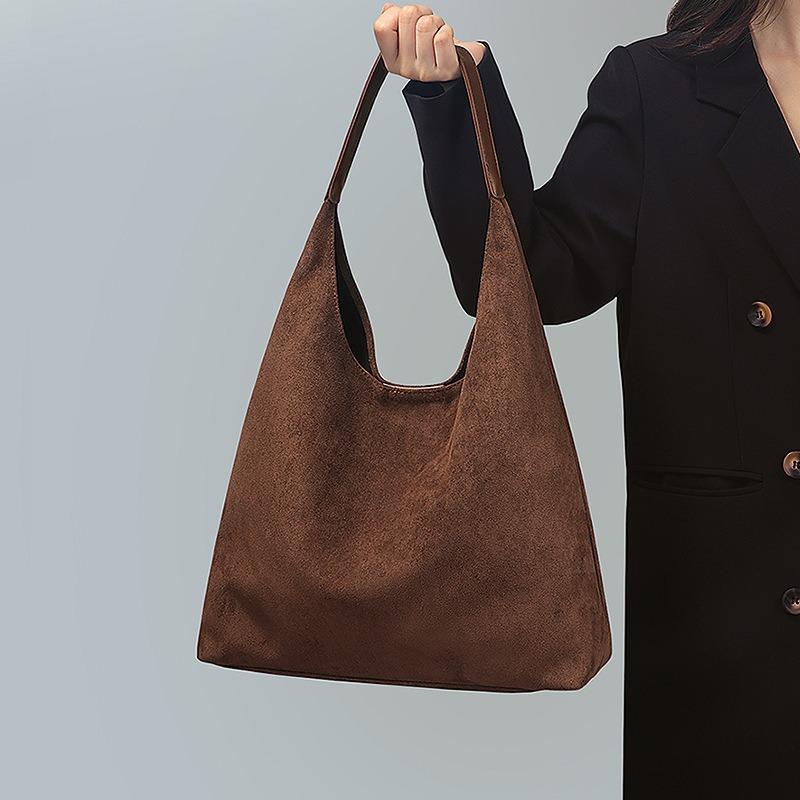 Tote Bag New Women's Bag Autumn and Winter Shoulder Armpit Bag Large Capacity Fashion Maillard Commuter Bag