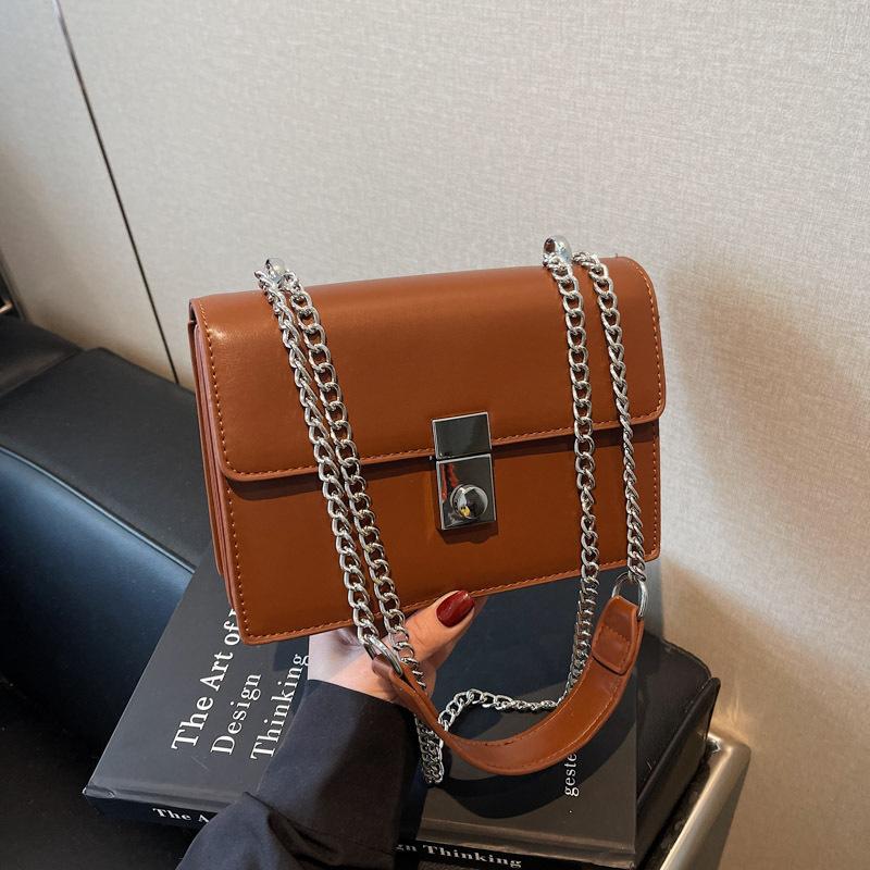 Mała torebka damska letnia wszechstronna 2025 nowa moda łańcuszek na ramię listonoszka mała kwadratowa torebka