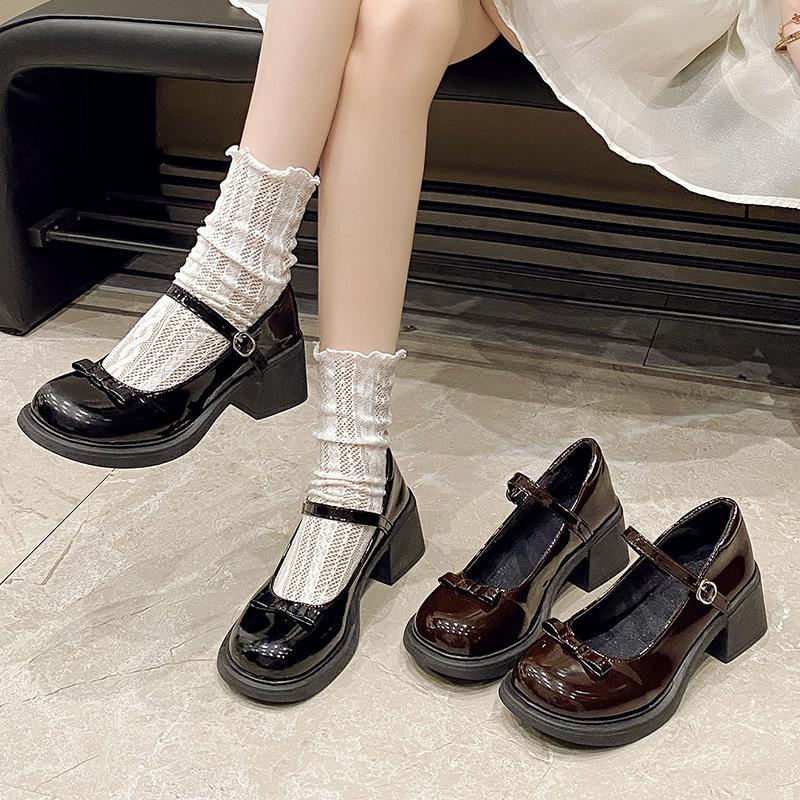 French one-word buckle with platform thick heel Mary Jane single shoes women's 2025 summer new versatile bow high heel small leather shoes