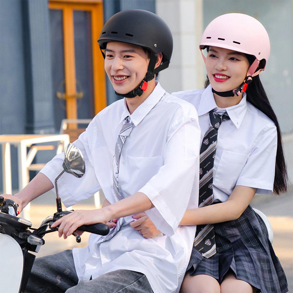 Riding Safety Head Protection Shockproof Electric Scooter Cycle Helmet Four Seasons E-Bike Motorcycle Bike Helmet for Men Women