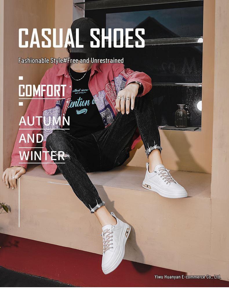 2024 Men's Summer Slip-On Sneakers: Co-Branded, Breathable White Shoes with Soft Soles