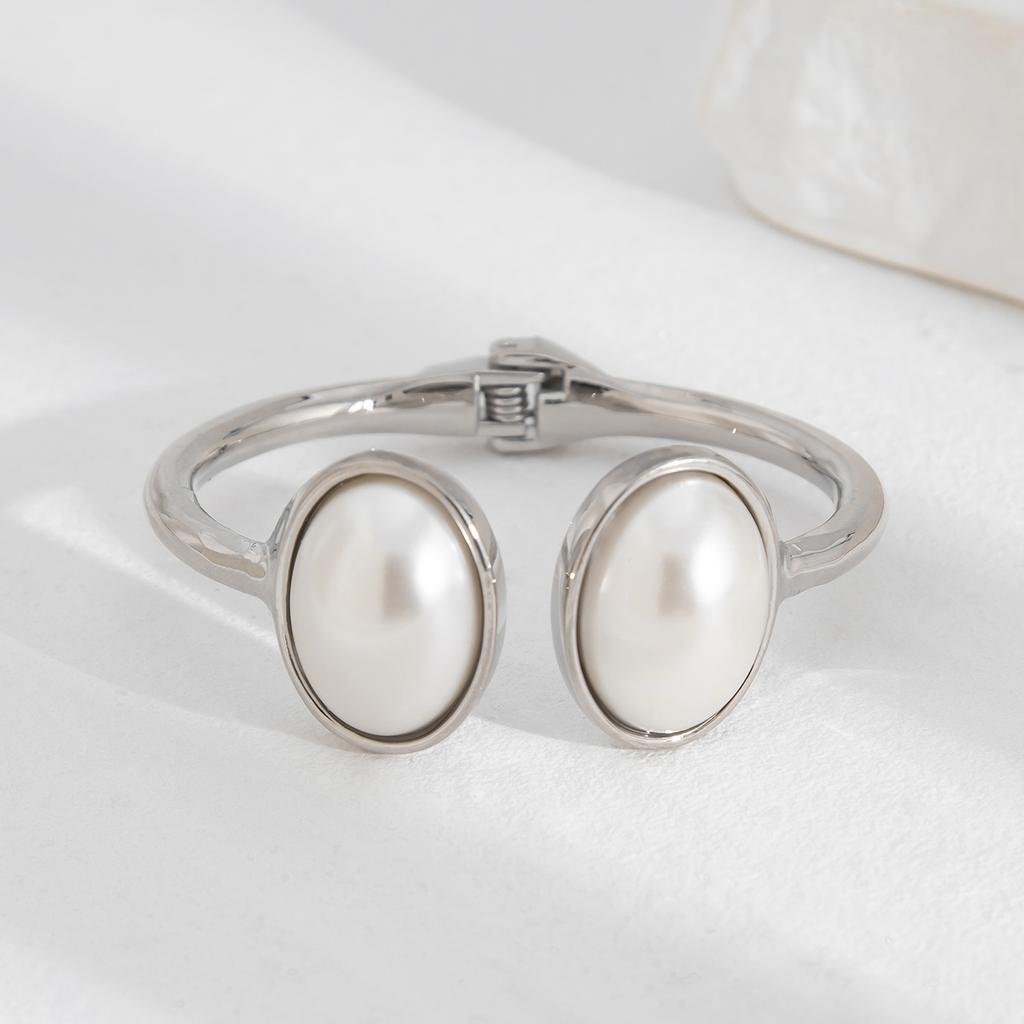 Salircon Unique Design Irregular Geometric Metal Bangles for Women Elegant Classic Oval Imitation Pearl Open Bracelets Jewelry