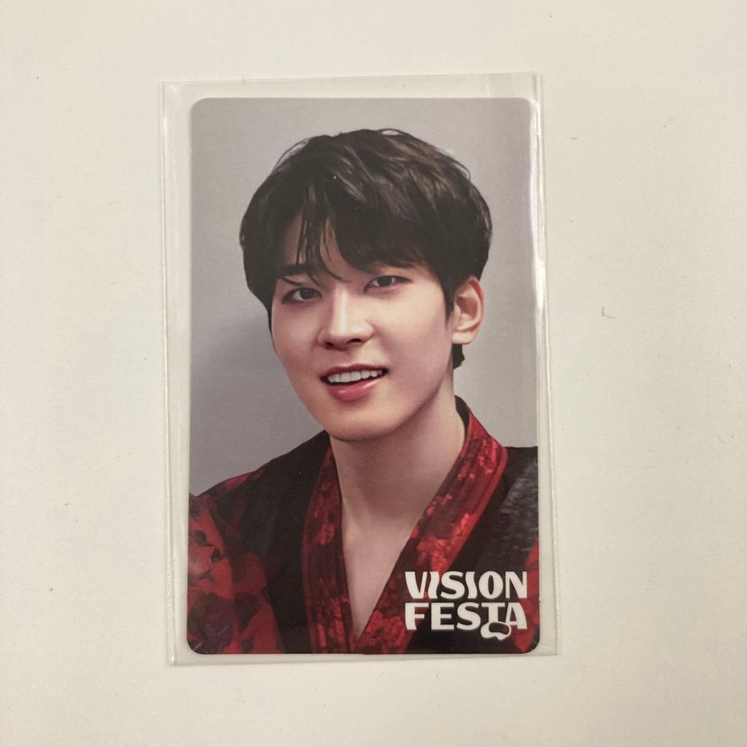 [USED] SEVENTEEN Photocard VISION FESTA Wonwoo