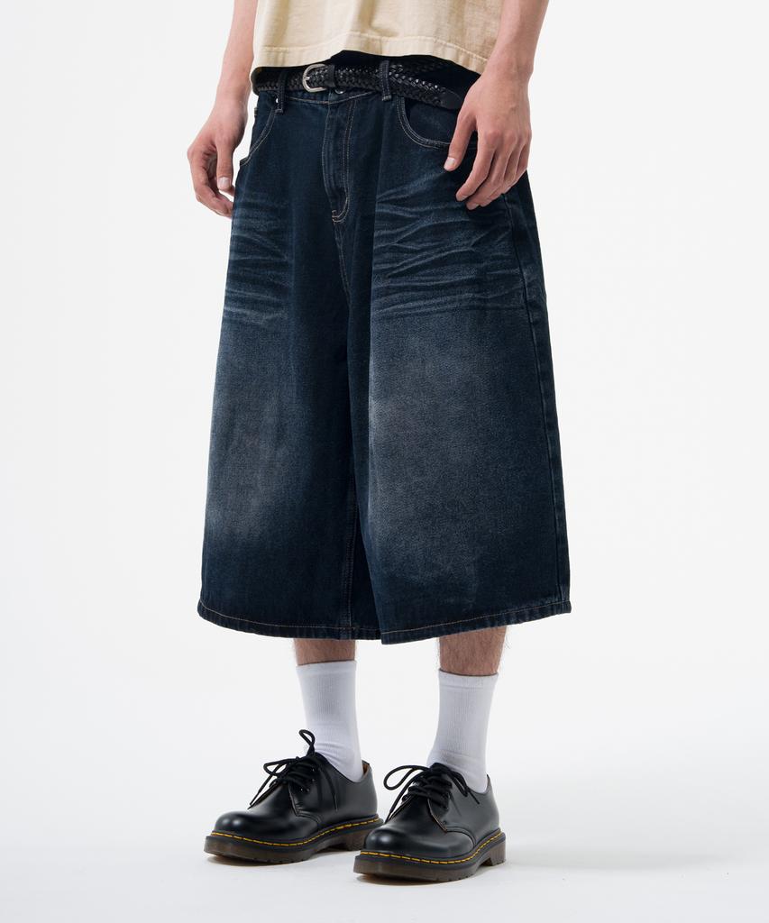 Descheuis Everyday Washed Bermuda Denim Pants (Type A)