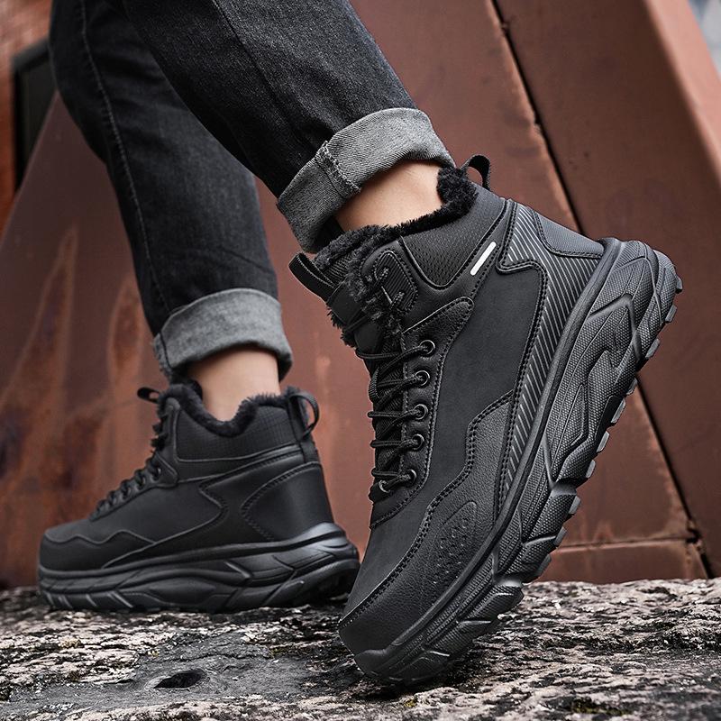 Men's Winter High-Top Plush Snow Boots, Size 48 - Warm, Thickened, Cold-Proof, Outdoor Mountaineering Footwear.