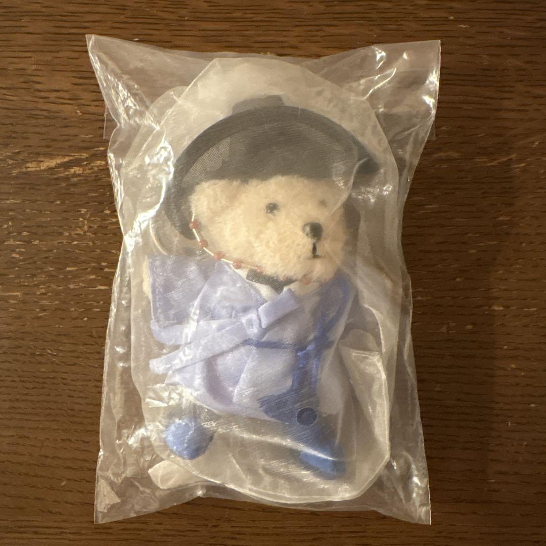 

[USED] Korea Exclusive Starbucks Hanbok Keychain Teddy Bear