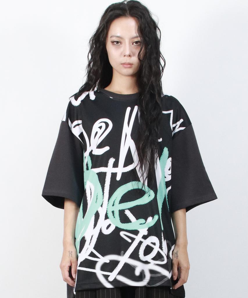 Deumakeu Street Graffiti Oversized T-Shirts