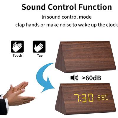 Relógio Despertador Inteligente LED de Madeira Triangular Relógio Digital de Mesa Controle por Voz Relógios Despertadores Digitais de Mesa Para