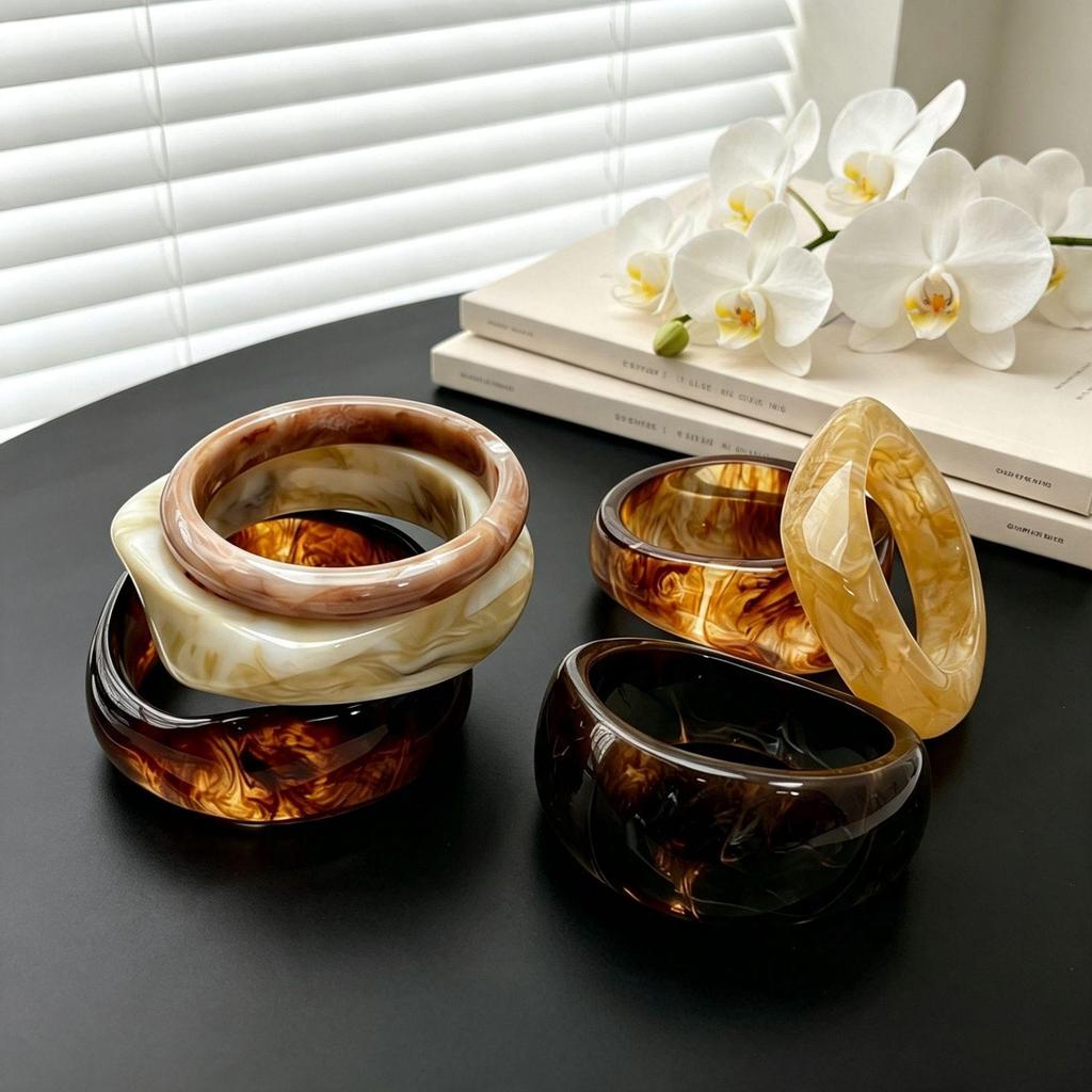 Retro Marble Pattern Wide Resin Bracelet - Niche Style Jewelry Accessory