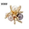 Long-lasting Brooch Women Brooch, Snowflakes LOVE Bouquets Compact Versatile Pin, Lapel Faux Pearl Collar Badge with Imitation Cubic Zirconia