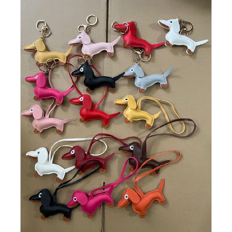 Süßer PU-Leder Tieranhänger Niedlicher Dackel Hund Schlüsselanhänger Anhänger Hängendes Ornament Rucksack Handtasche Charm Geschenk