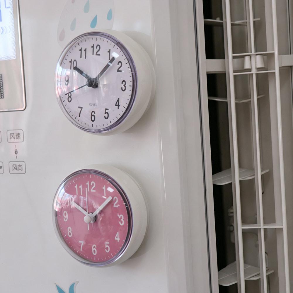 Anti-Fog Quartz Table Clock Plastic Wall Watch Battery Powered Sucker Wall Clock Shower