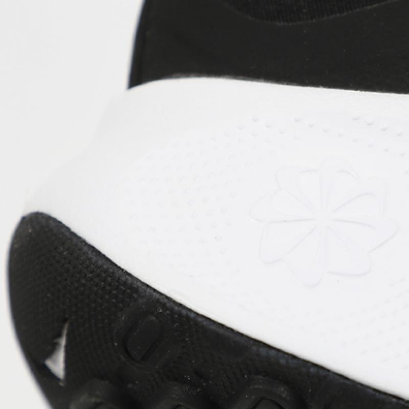 Nike W Revolution 7