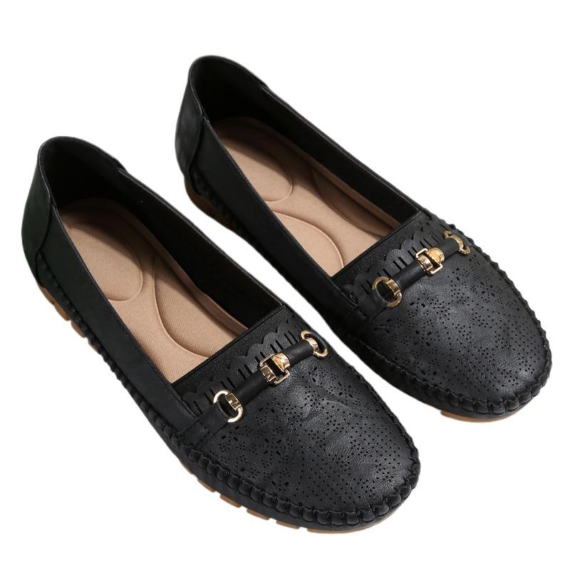 

Fashion Plus Size 2025 Hot Sale Women s Bean Flats Outdoor Metal Decoration Soft Bottom Slip on Flats Breathable Casual Walking Shoes 43 чёрный