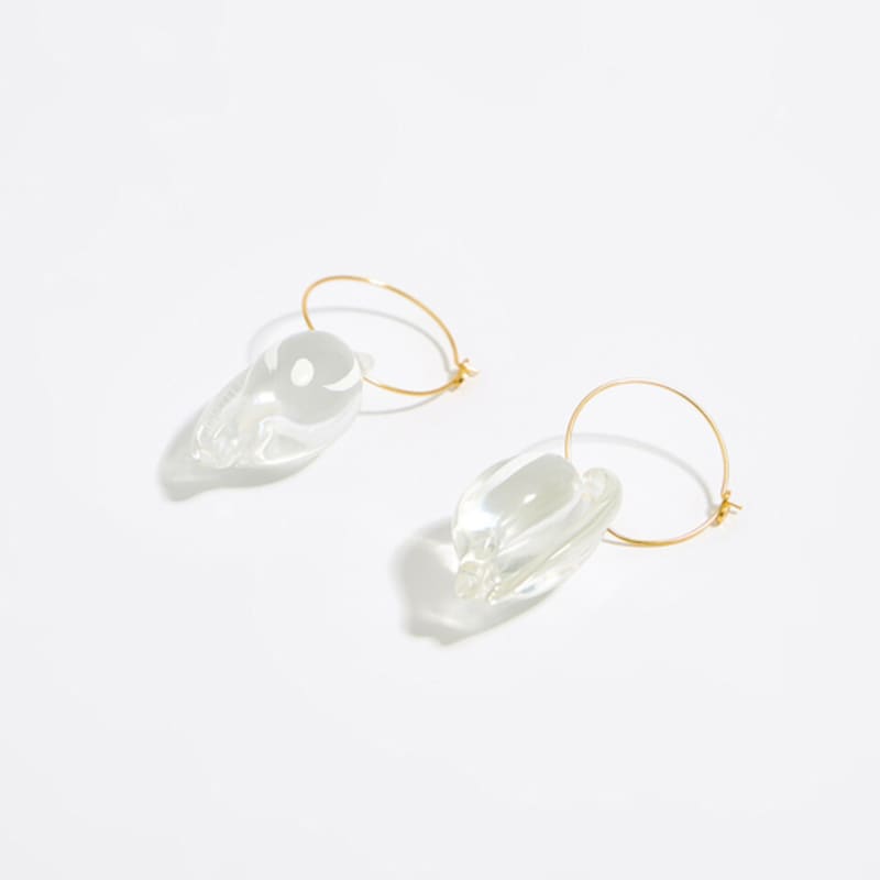 BIMBA Y LOLA [24SS] BIMBA Y LOLA Resin Shell Hoop Earrings B245AIW023IVF