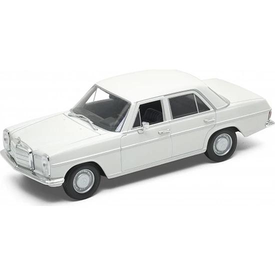 

1:24 моделі автомобілів Mercedes-Benz 220