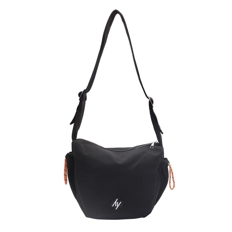 

Литературная и простая однотонная модная сумка-мессенджер женская 2025 ранняя весна большая вместимость трендовый бренд повседневная на плечо сумка-пельмень