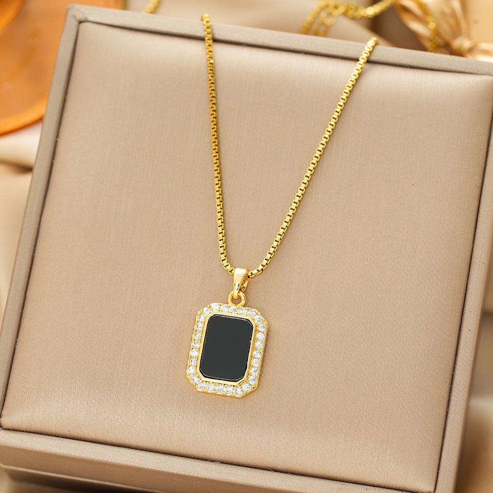 Japan and South Korea Simple Popular Wind Titanium Steel Necklace Female Niche Exquisite Internet Celebrity Zircon Clavicle Chain High-end Jewelry