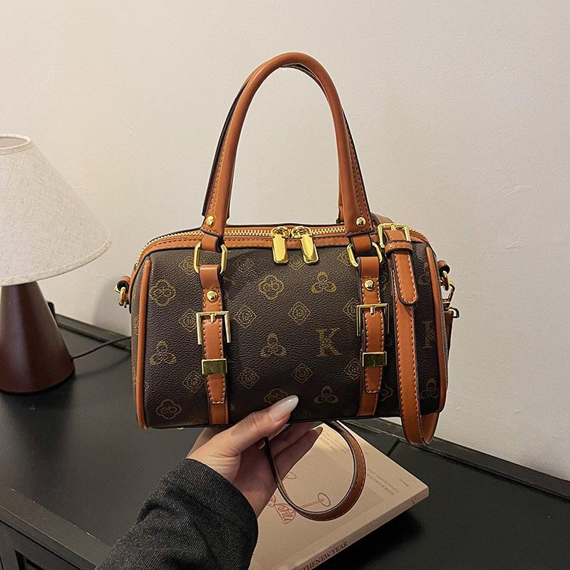 New Style Printed Large-capacity Bag, Light Luxury, Versatile and Fashionable Handbag, Single Shoulder or Crossbody Bag.