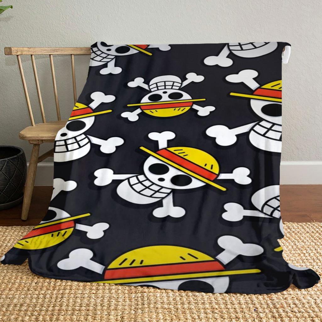 One Piece Luffy Print Blanket, High-quality Nap Blanket, Warm and Soft, Suitable for Sofas, Beds, Camping Trips, and Offices.