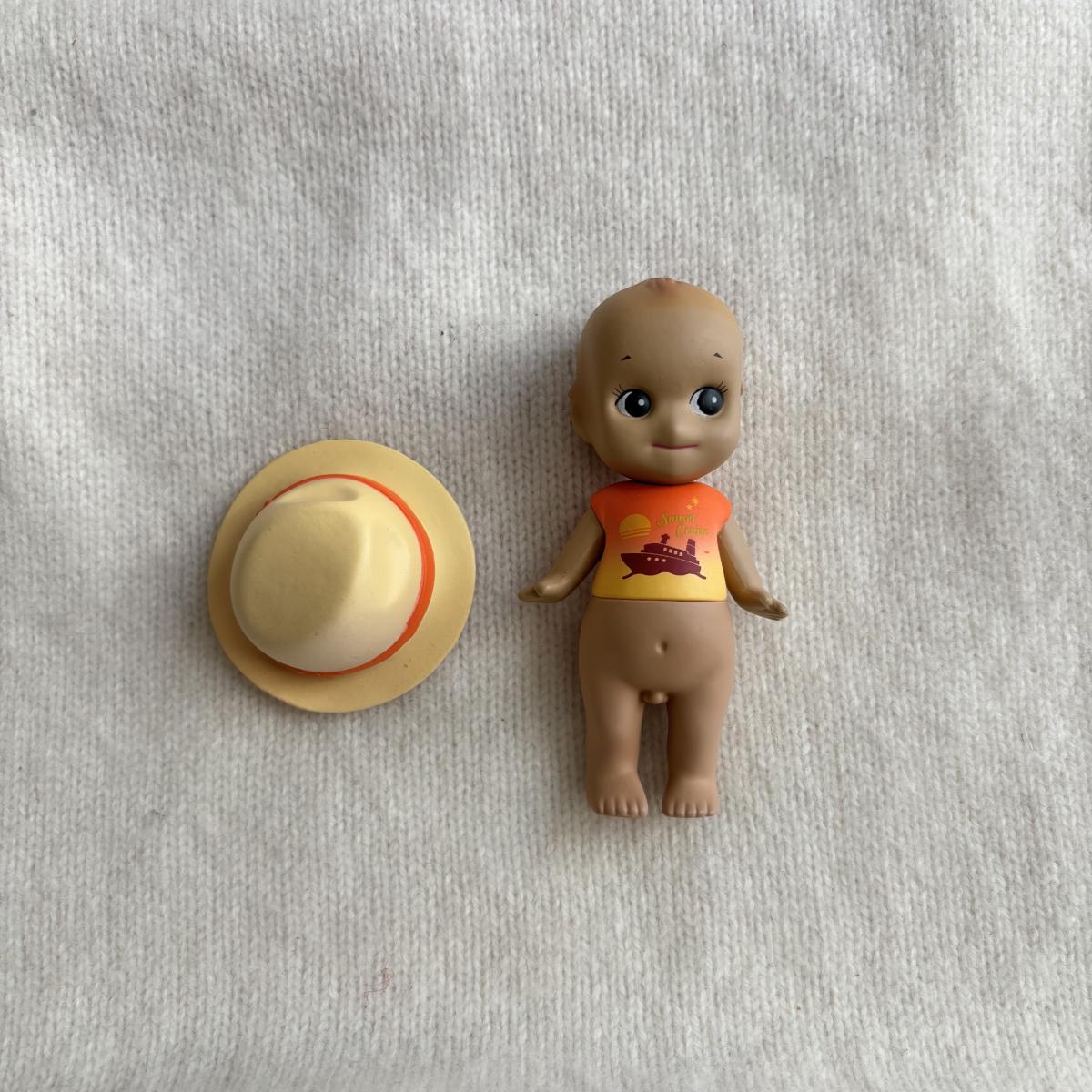 

Sonny Angel Mini Figure Caribbean Sea Version Summer series No box No bag Blind Box Pink Straw Hat Cribbean Hat SAS65279 1PC No Box - No Bag