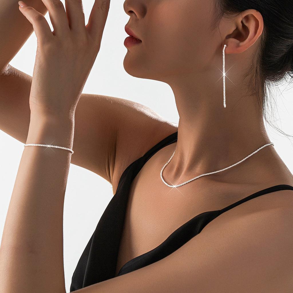 Set of Shiny copper Plated Collarbone Chain Necklace Bracelet Jewelry, Women's Minimalist Starry Sky Accessories