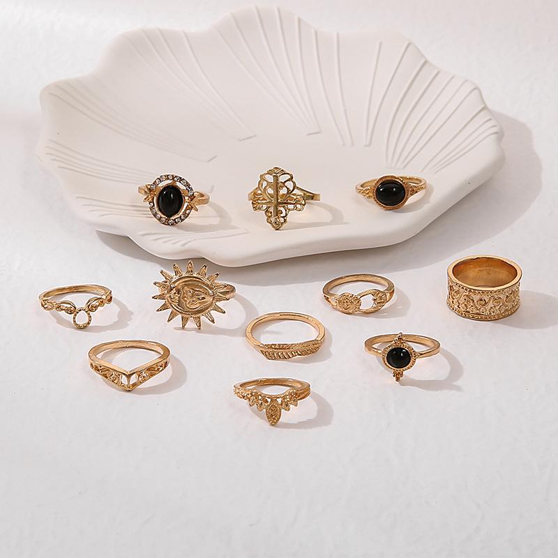 Jewelry Fashion Diamond Set Black Diamond Hollow Carving Sunflower Totem 10-Piece Ring