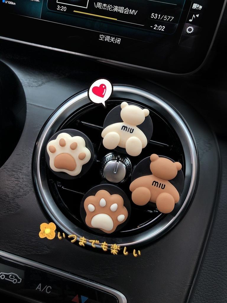 White Bear Brown Paw Set Aromatherapy Clip Car Ornament Decoration Accessories