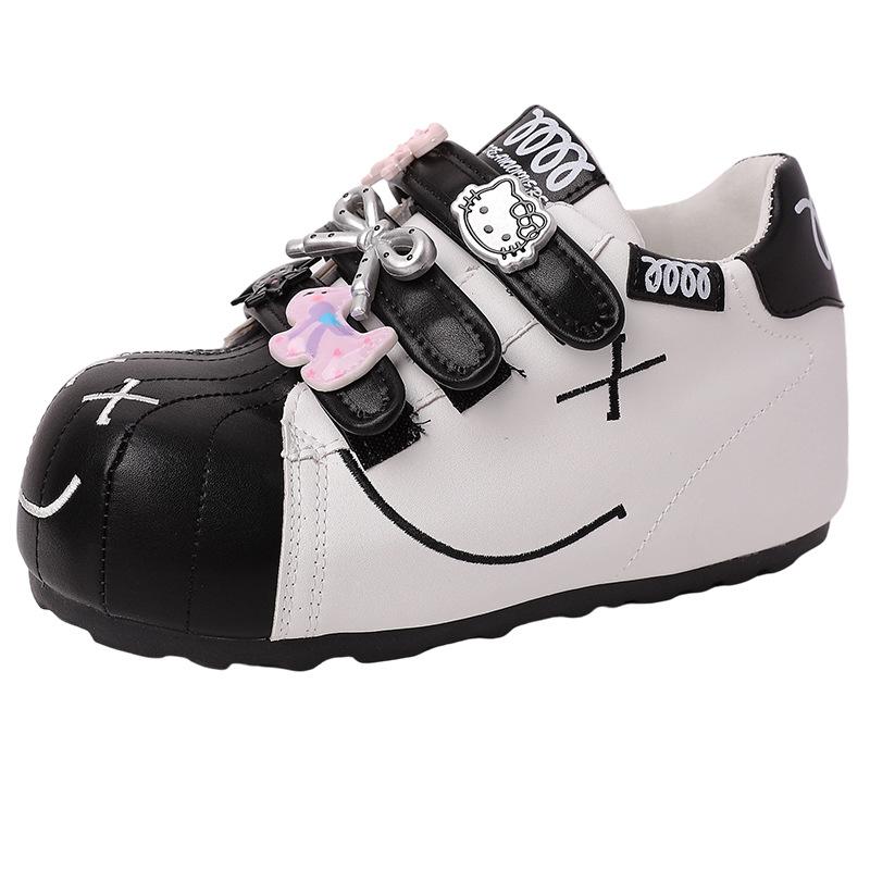 Velcro versatile sports board shoes bread shoes cartoon cute butterfly accessories little white shoes women's 2025 summer new